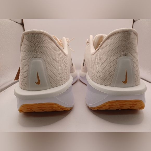 NEW Nike Quest 6 Road Running Shoe In Phantom&MatallicGold&Sail Size W:13 M:10.5 main image 7